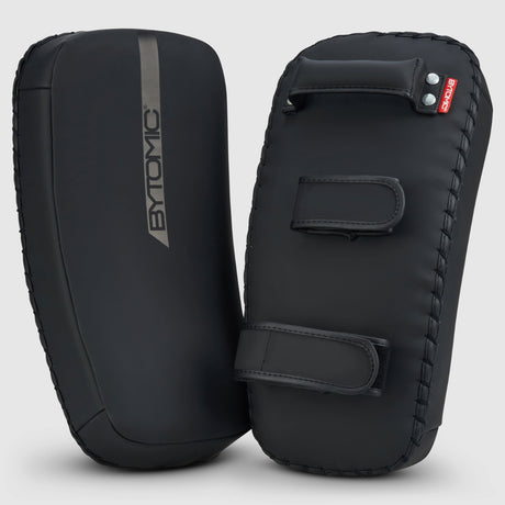 Black/Black Bytomic Red Label Curved Thai Pads