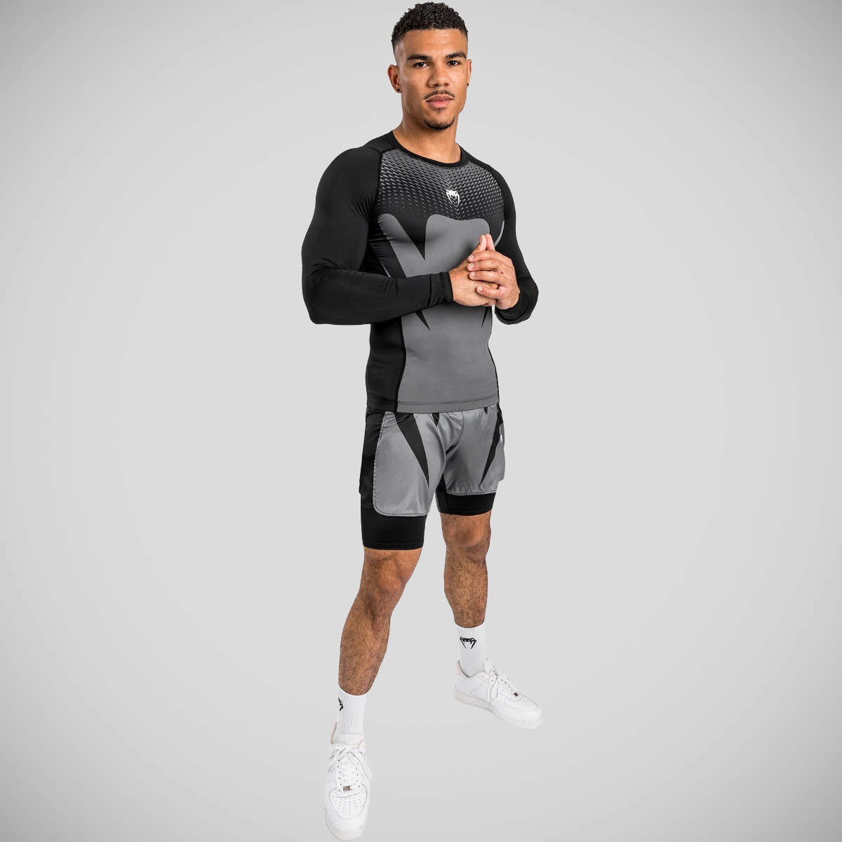 Venum Attack Long Sleeve Rash Guard Black/Grey