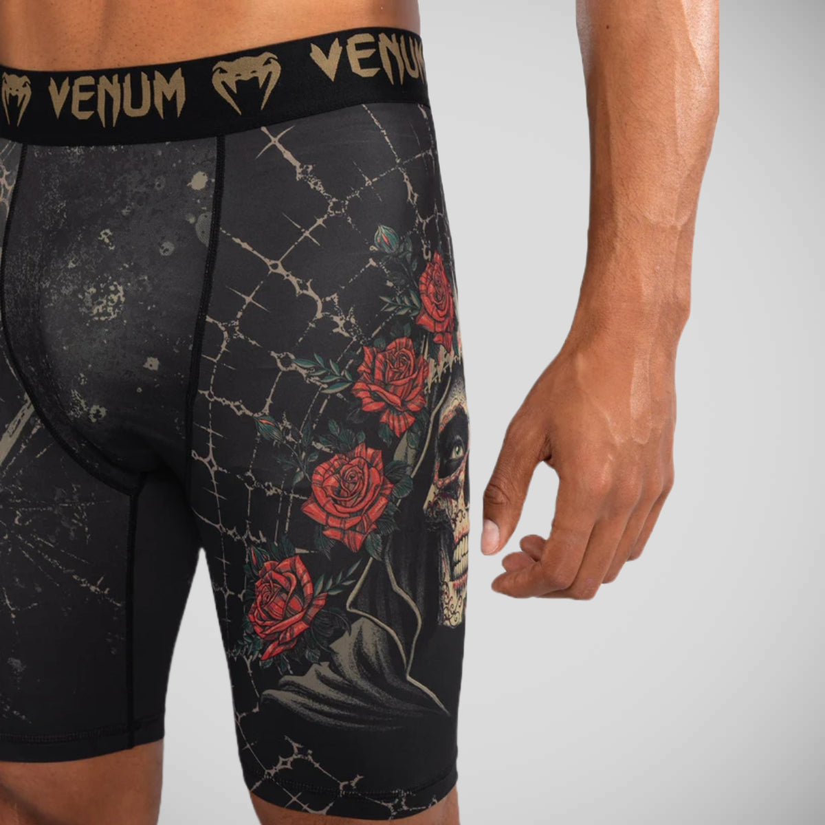 Venum Santa Muerte 5.0 Vale Tudo Shorts Black/Gold