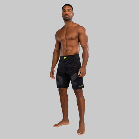Venum Training Camp 4.0 Fight Shorts Black/Neo Green