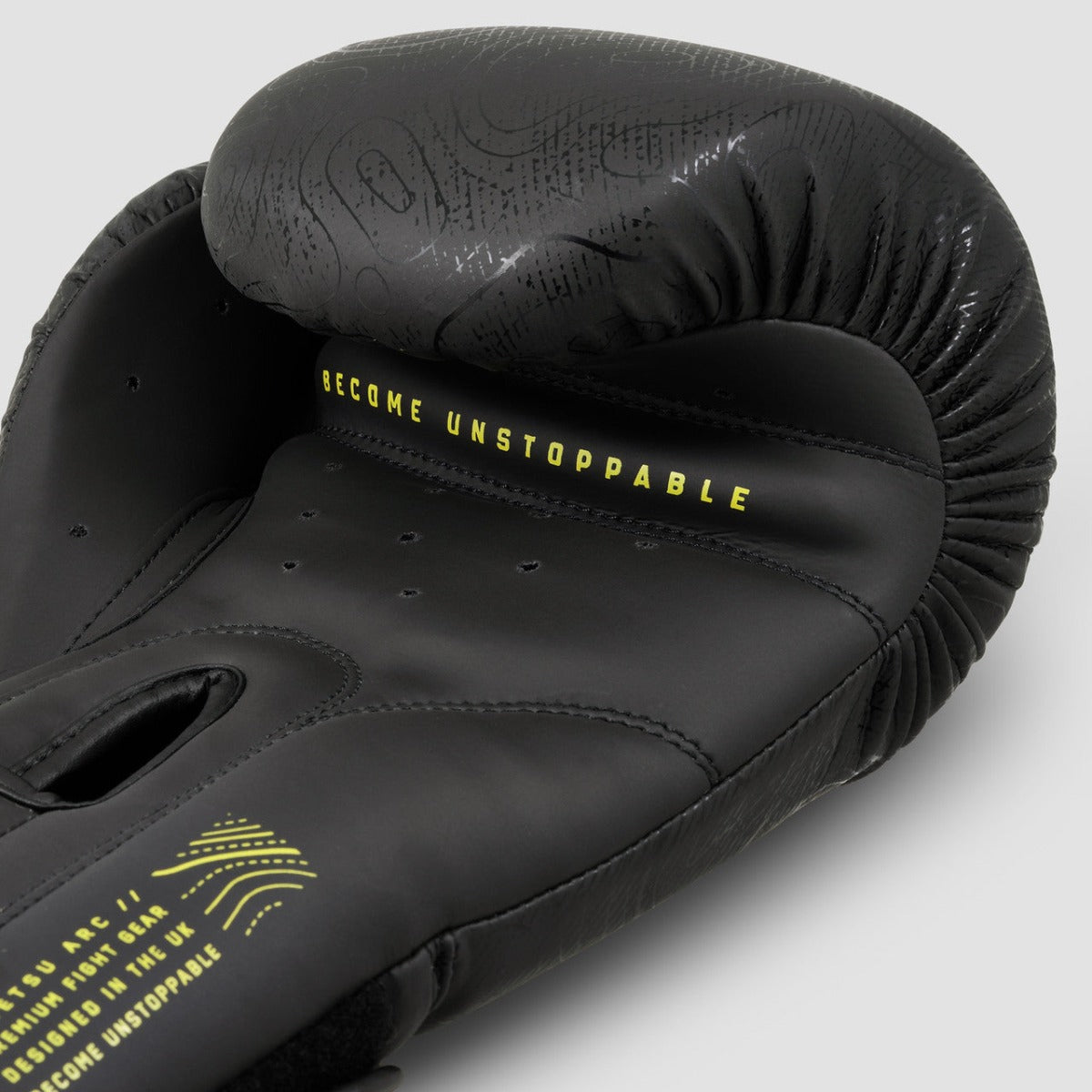 Black/Yellow Fumetsu Arc Boxing Gloves