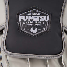 Fumetsu Shield Focus Mitts Grey-Black