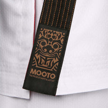 Mooto Grand Master Geum Gang Uniform White with Black Neck