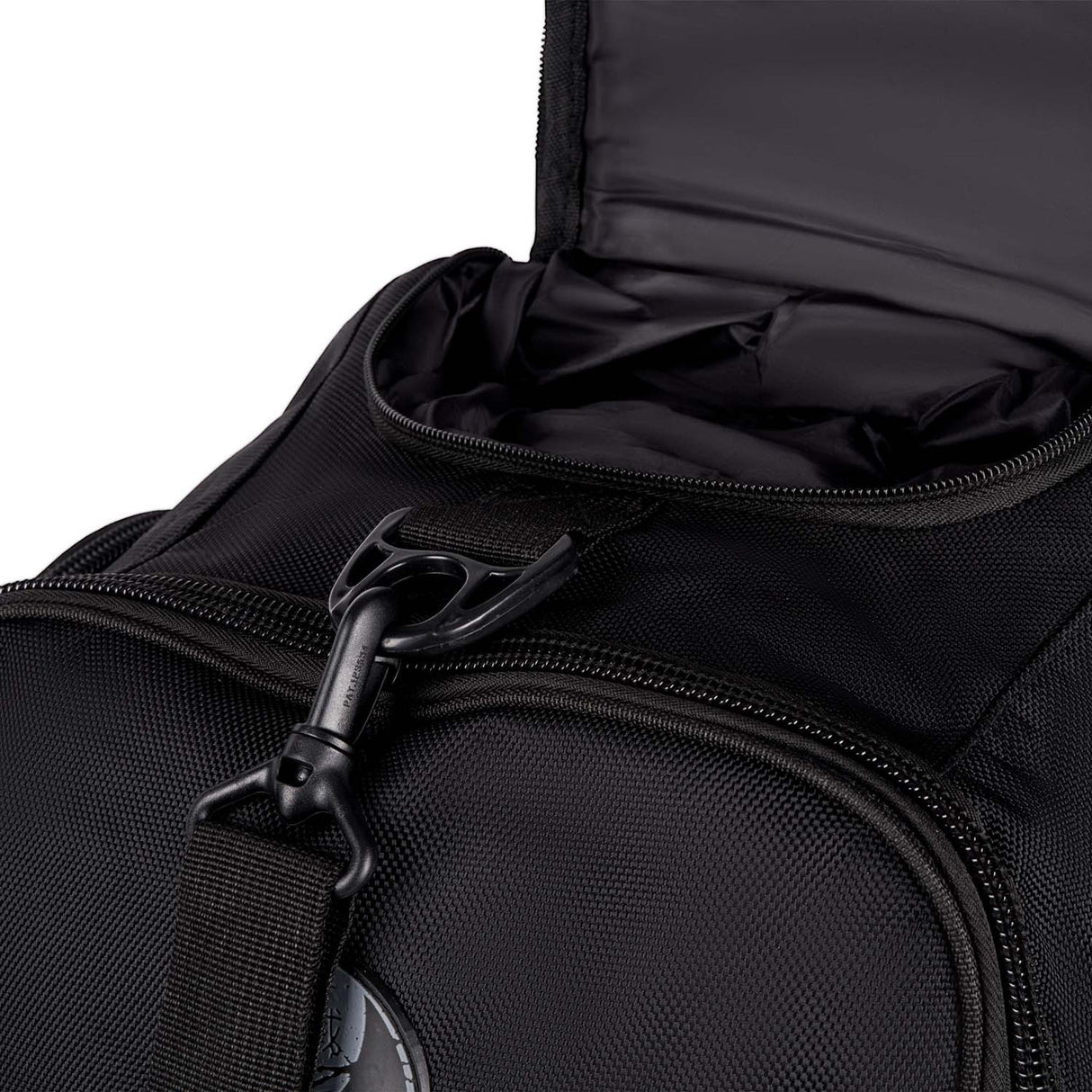 Fumetsu Evolve Convertible Backpack Black-Black